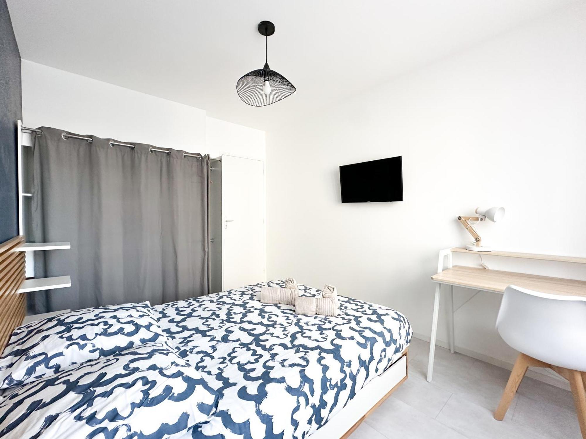 Coliving - Wifi - Tv - Proche Tram - L'escale Partagee